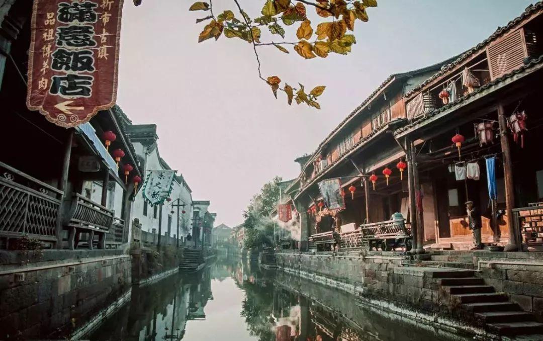 女生说在云之巅等最后一次咯是什么意思？游戏画面